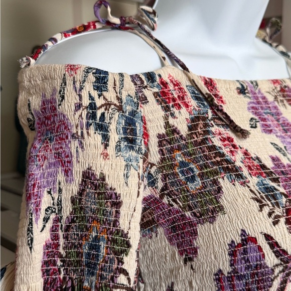 ALTAR’D STATE TOP. BOHO BABYDOLL, BELL SLEEVE TOP. SMOCKED. EXCELLENT CONDITION - Picture 6 of 15